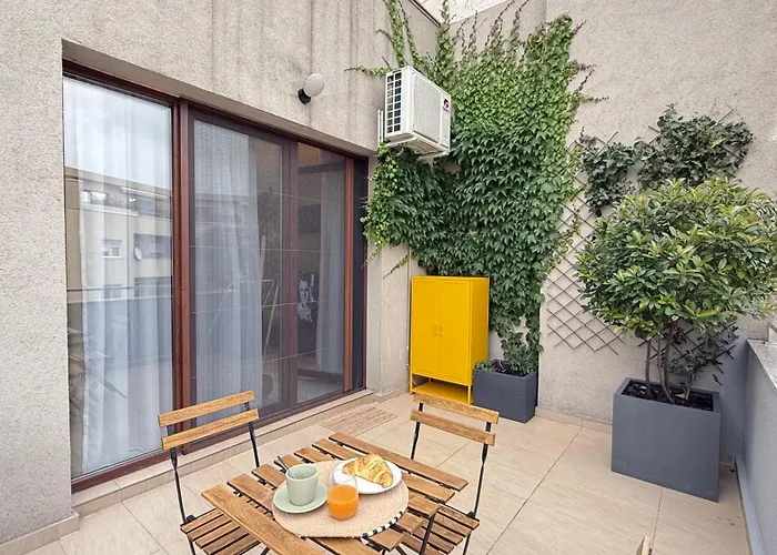 Soho Unirii - Near Old Town, Terrace - Rh Living