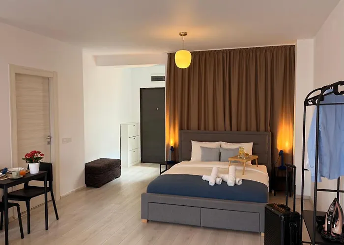 Soho Unirii - Near Old Town, Terrace - Rh Living