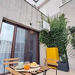 公寓 Soho By Rh Reserve *